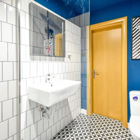 Super Fresh! 3Bdr Apartment In Sofia Center'S Artistic Area Exterior photo