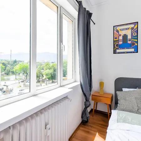 Super Fresh! 3Bdr Apartment In Sofia Center'S Artistic Area Exterior photo