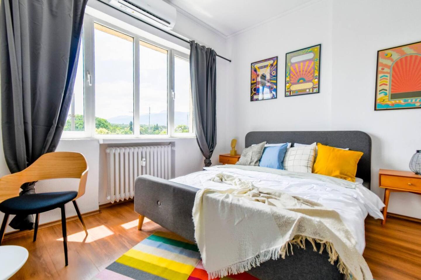Super Fresh! 3bdr In Center's Artistic Area Holiday home *